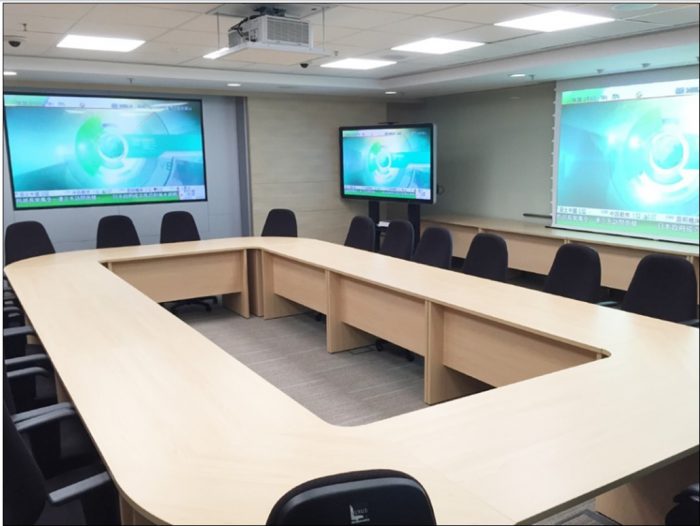 2.8.1.meetingroom